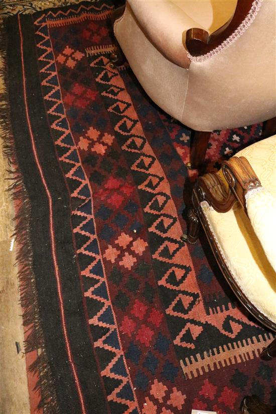 Red ground rug